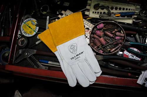 Load image into Gallery viewer, 1328 Top Grain Goatskin TIG Glove Tillman
